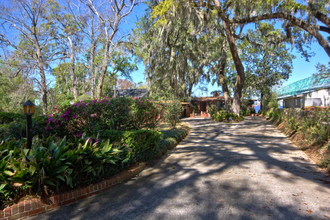 Photo of 3815 HARBOR Drive