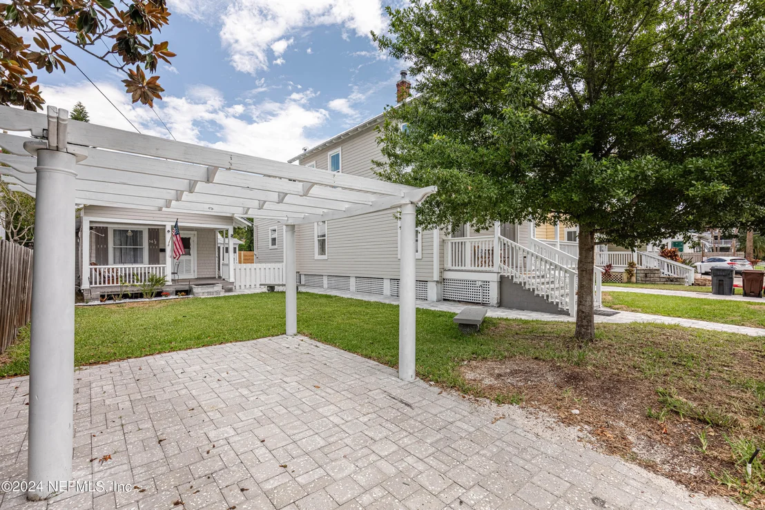 Photo of 56 CARRERA Street