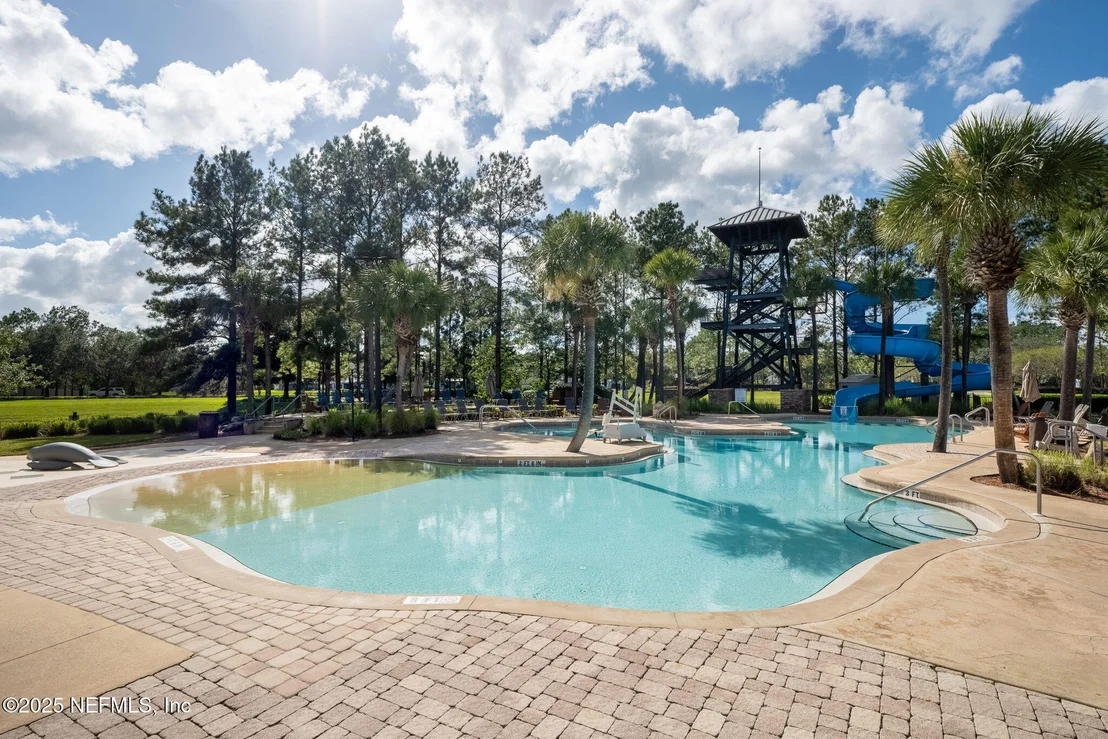 Photo of 812 WARDS CREEK Lane