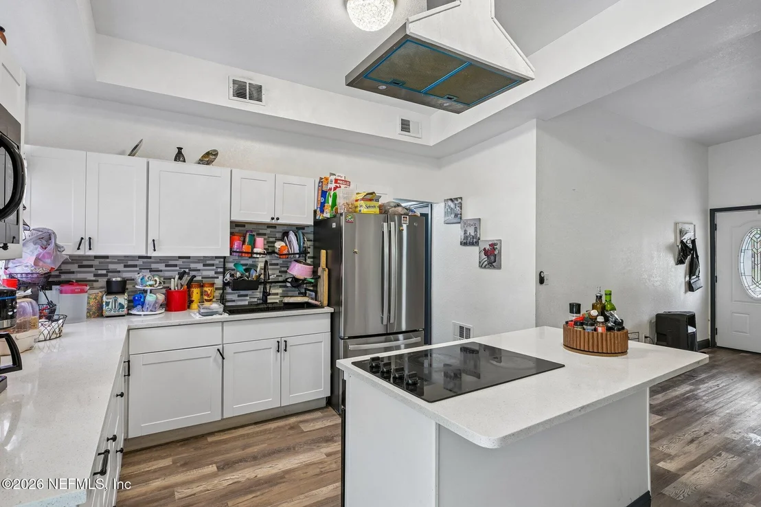 Photo of 5356 KEYSTONE Drive N