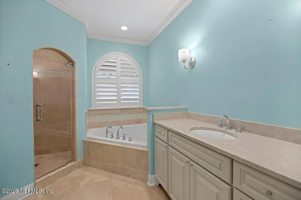 Photo of 164 N RIVER Drive