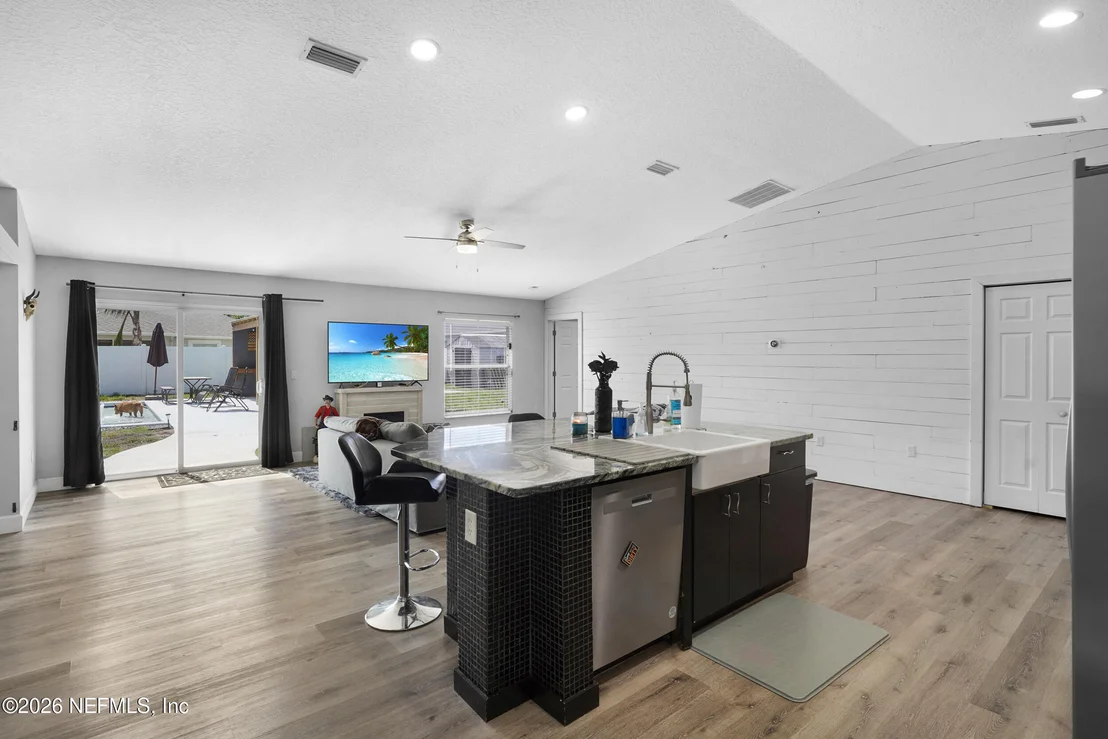 Photo of 43 LANGDON Drive
