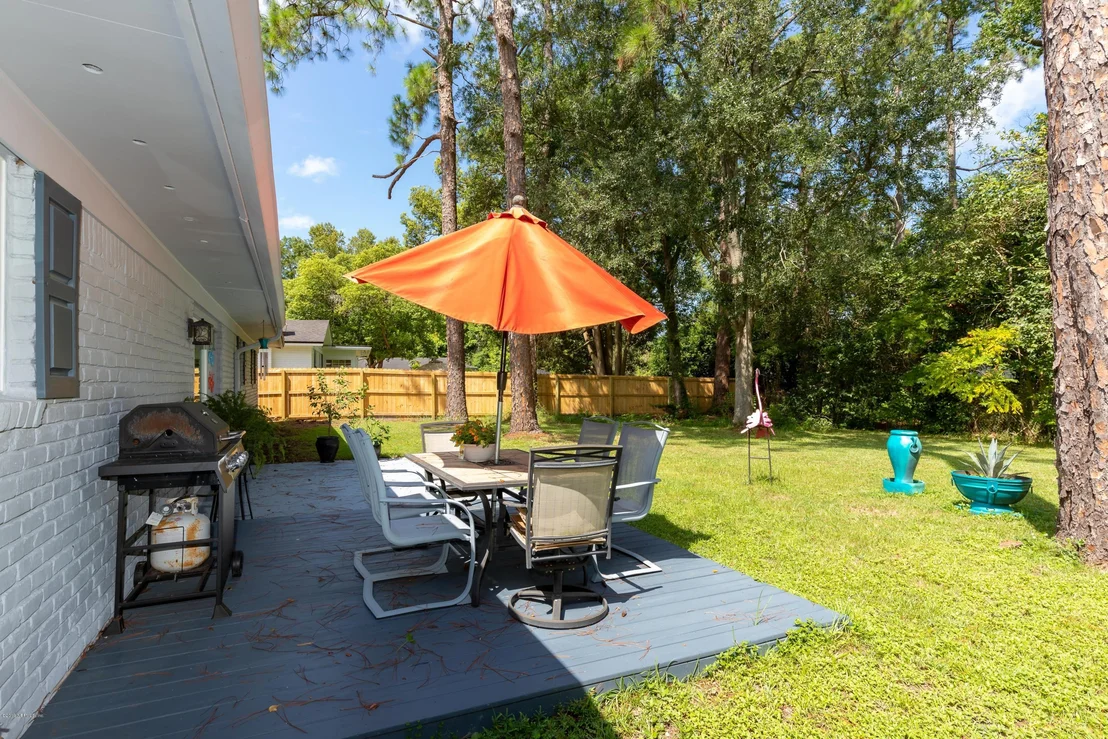 Photo of 3345 PICADILLY Lane