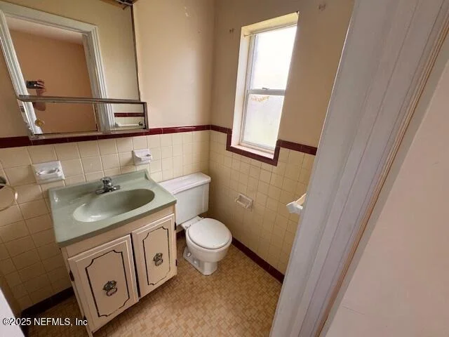 Photo of 5741 WILSON Boulevard