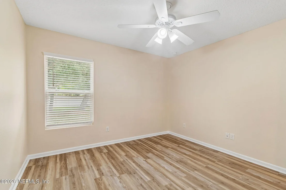 Photo of 73 S TWIN MAPLE Road