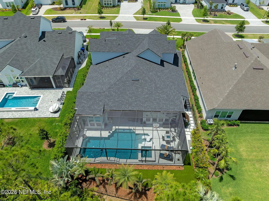 Photo of 375 SEAGROVE Drive