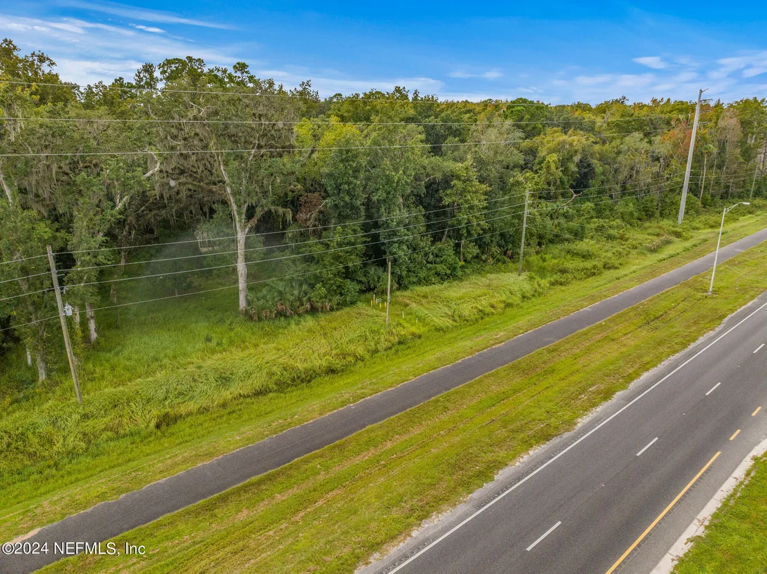 Photo of 694 S HIGHWAY 17