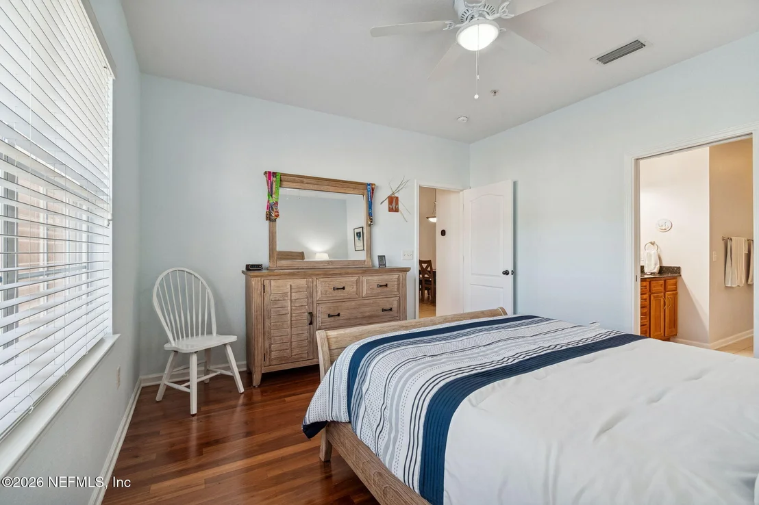 Photo of Unit 1005 at 175 BAYBERRY Circle