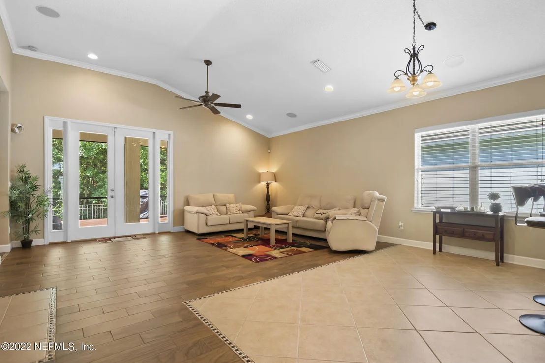 Photo of 65045 RIVER GLEN Parkway
