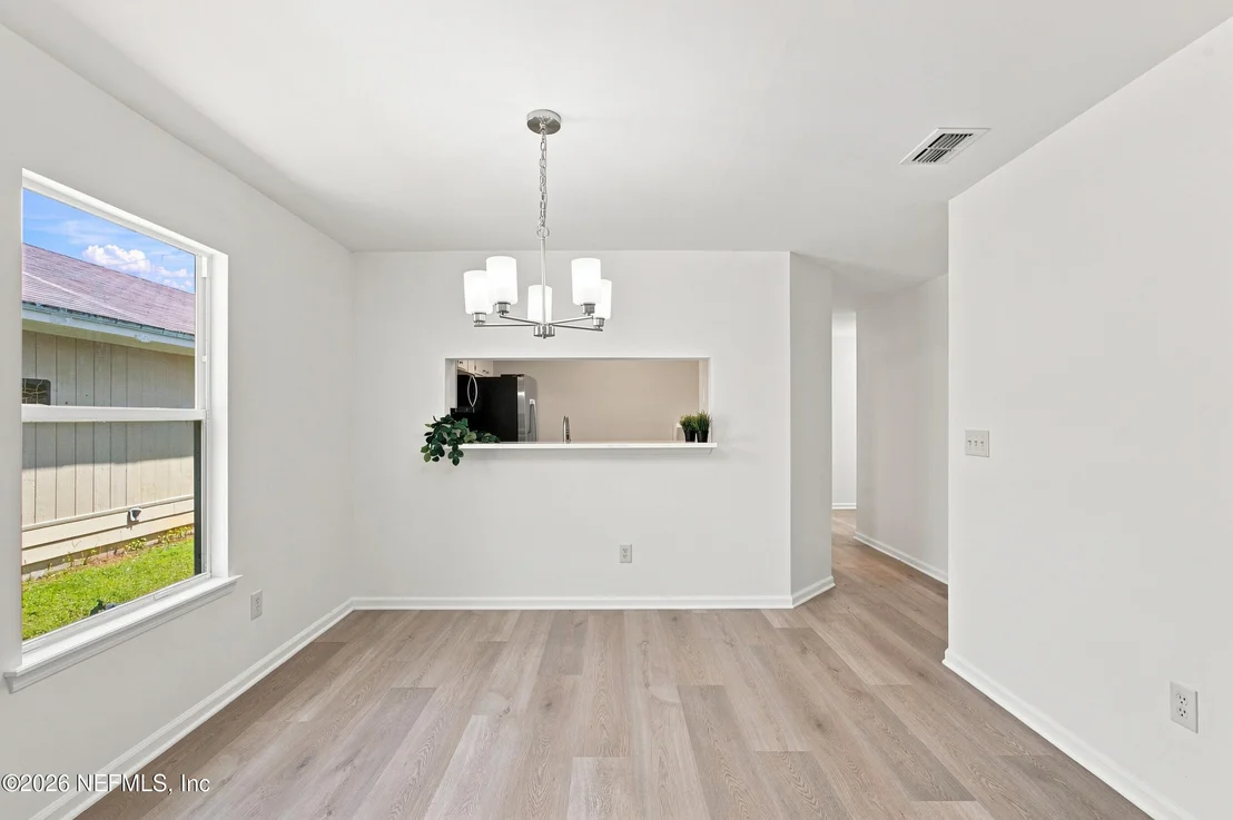 Photo of 2400 TOWNSQUARE Drive