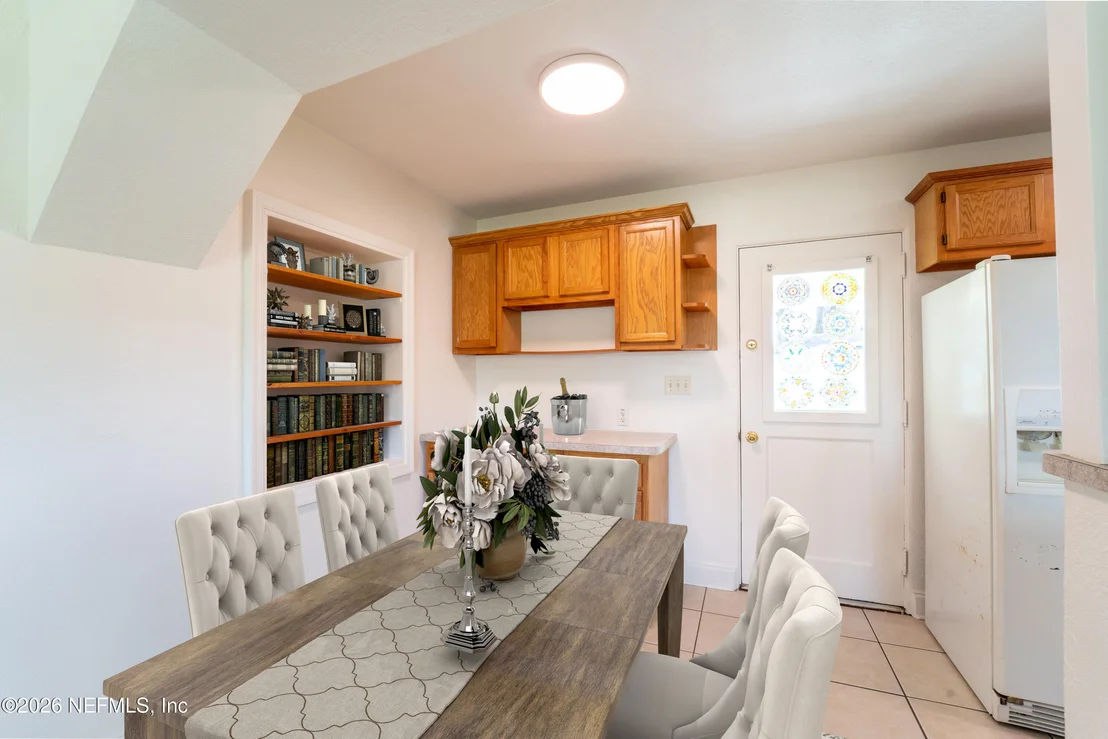 Photo of 5308 N RIVER Road