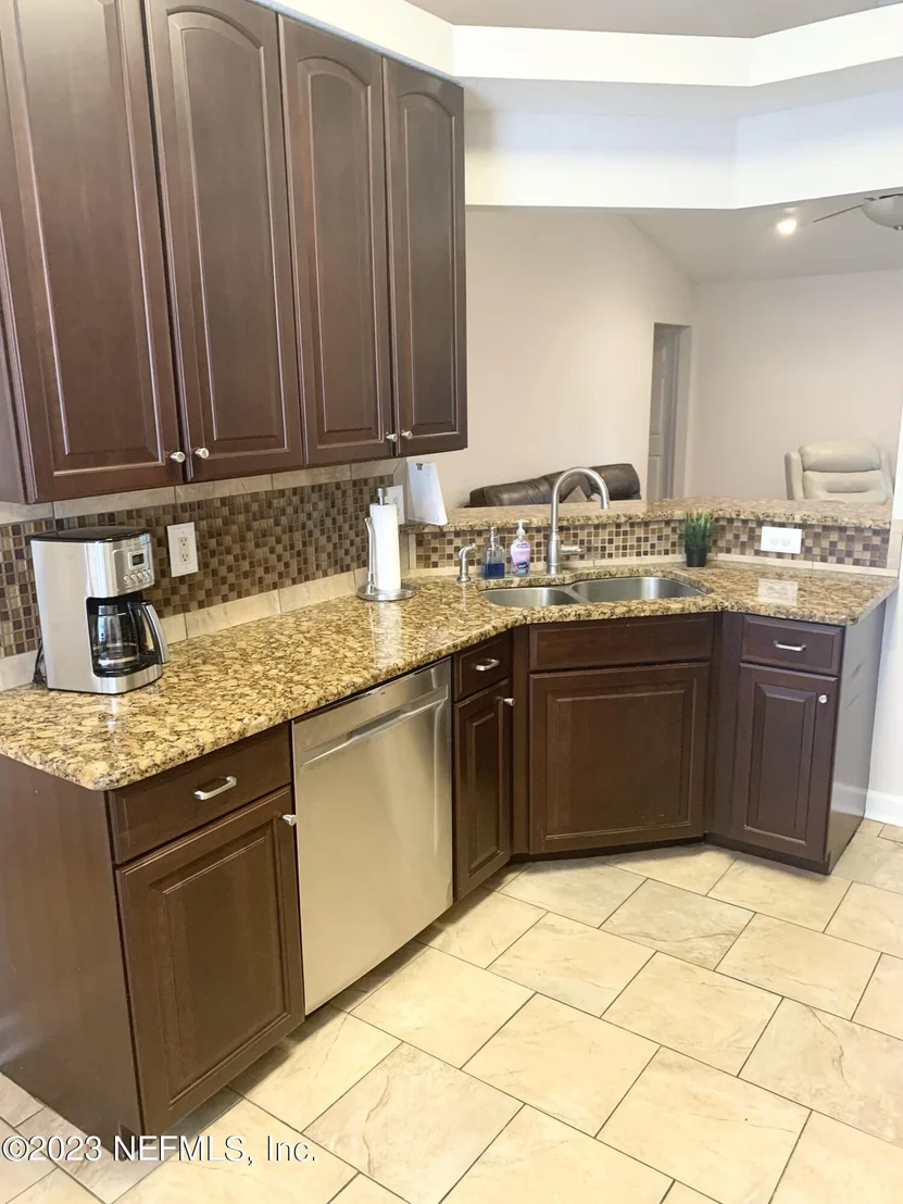 Photo of 12293 COBBLEFIELD Circle N