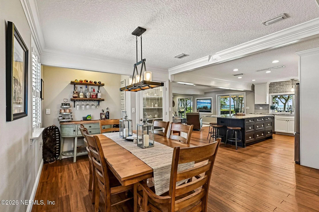 Photo of 4745 RAGGEDY POINT Road