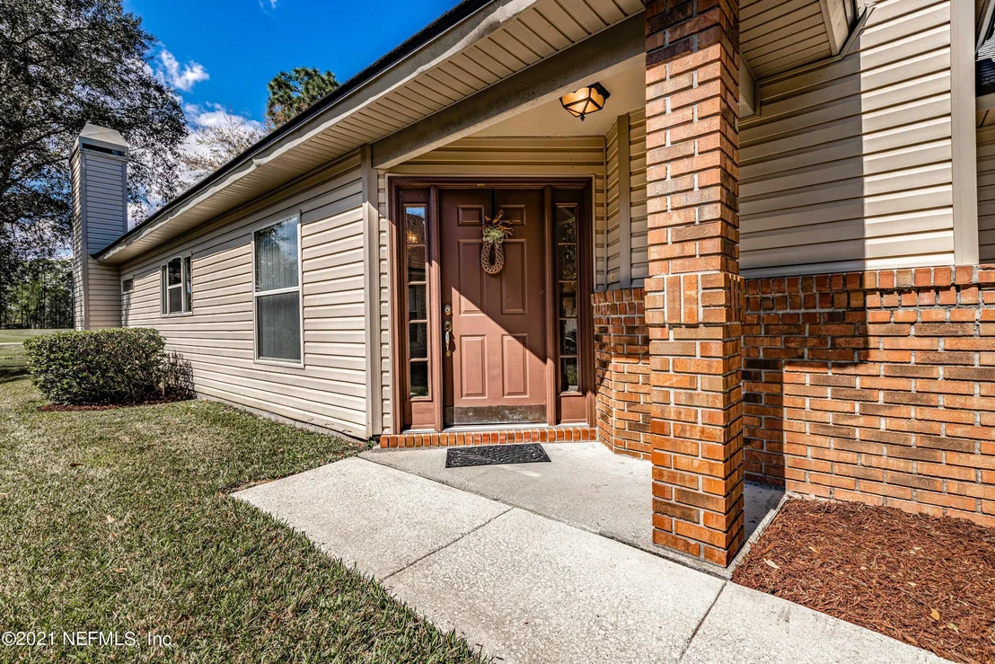 Photo of 1548 LINKSIDE Drive