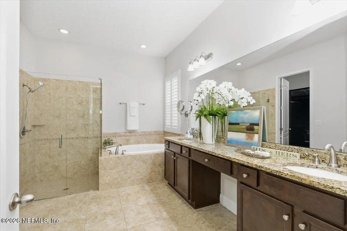 Photo of 184 ROCKCREEK Drive