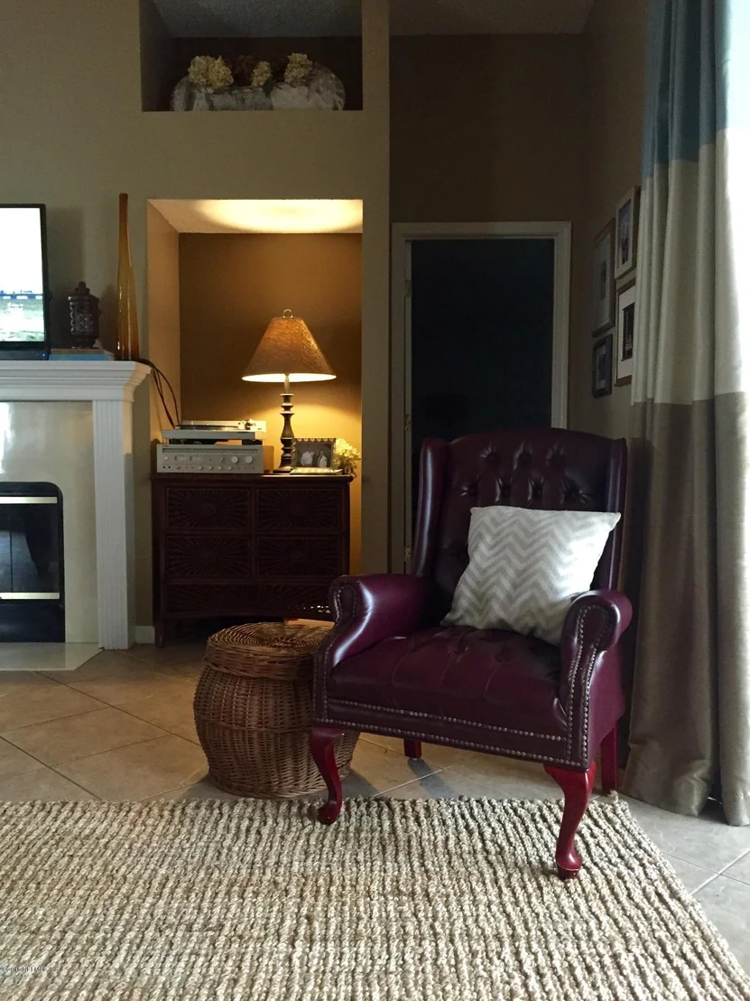 Photo of 825 MACKENZIE Circle