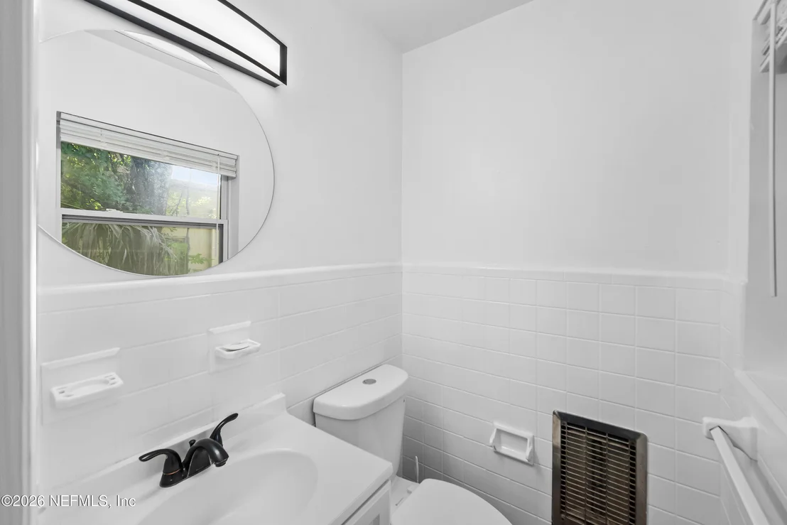 Photo of 6910 CARTIER Circle