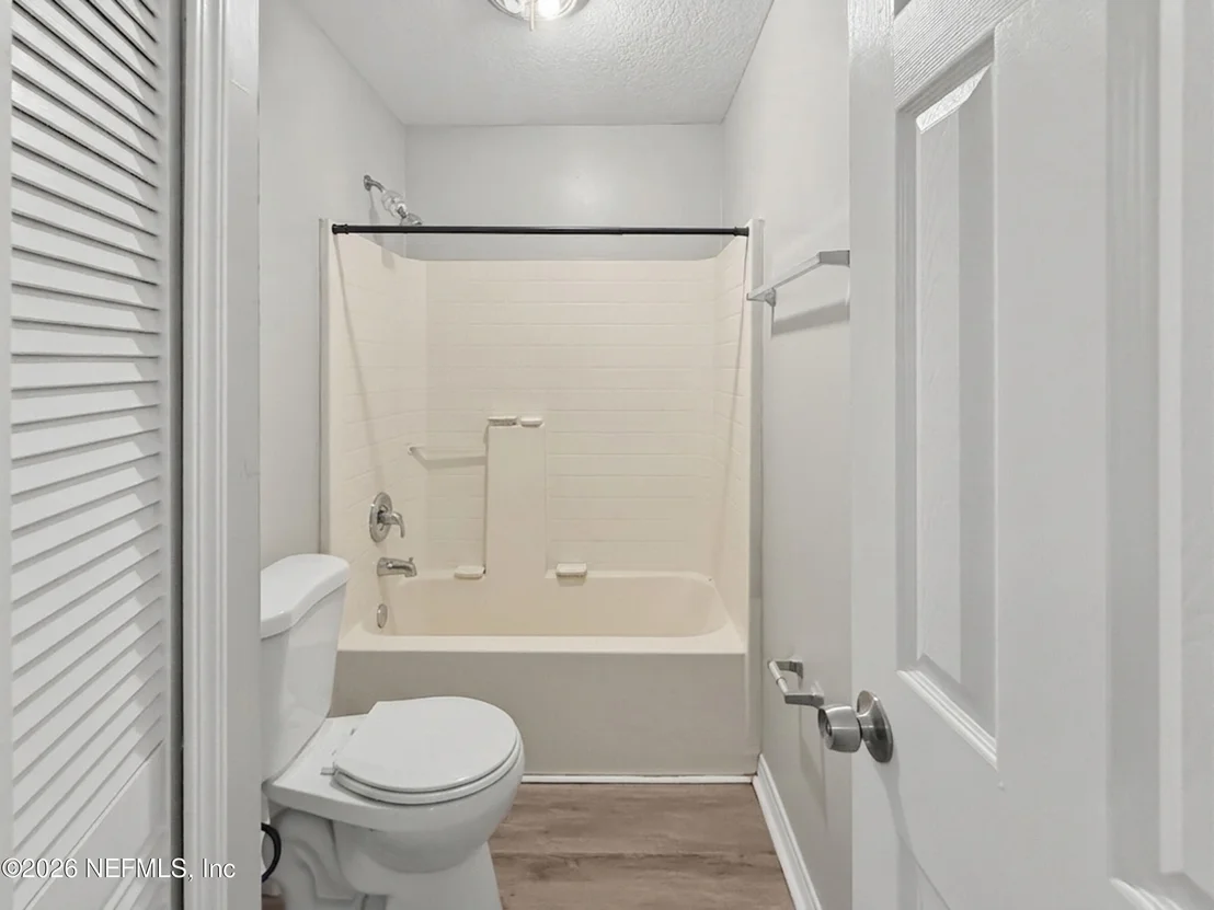 Photo of 5121 CHENANGO Boulevard