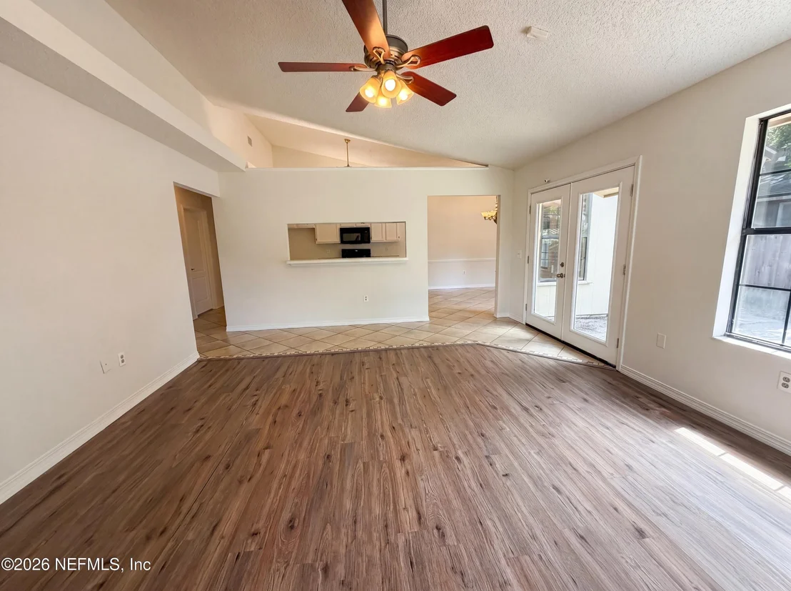 Photo of 3160 BRIDGEVIEW Drive