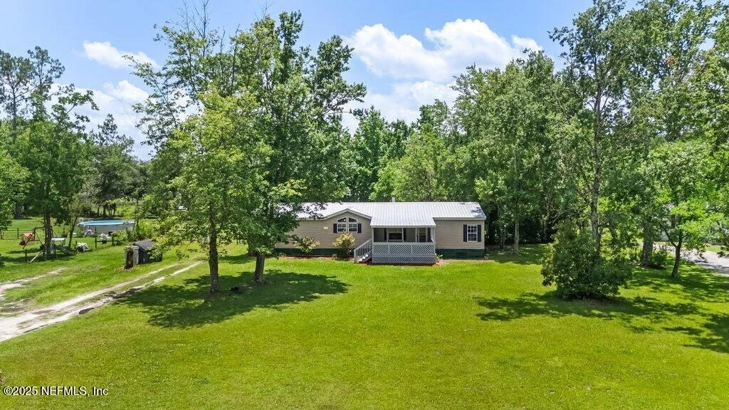 Photo of 54086 HELLER Road