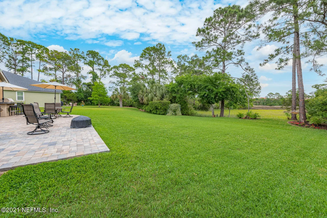 Photo of 215 PLAZA DEL RIO Drive