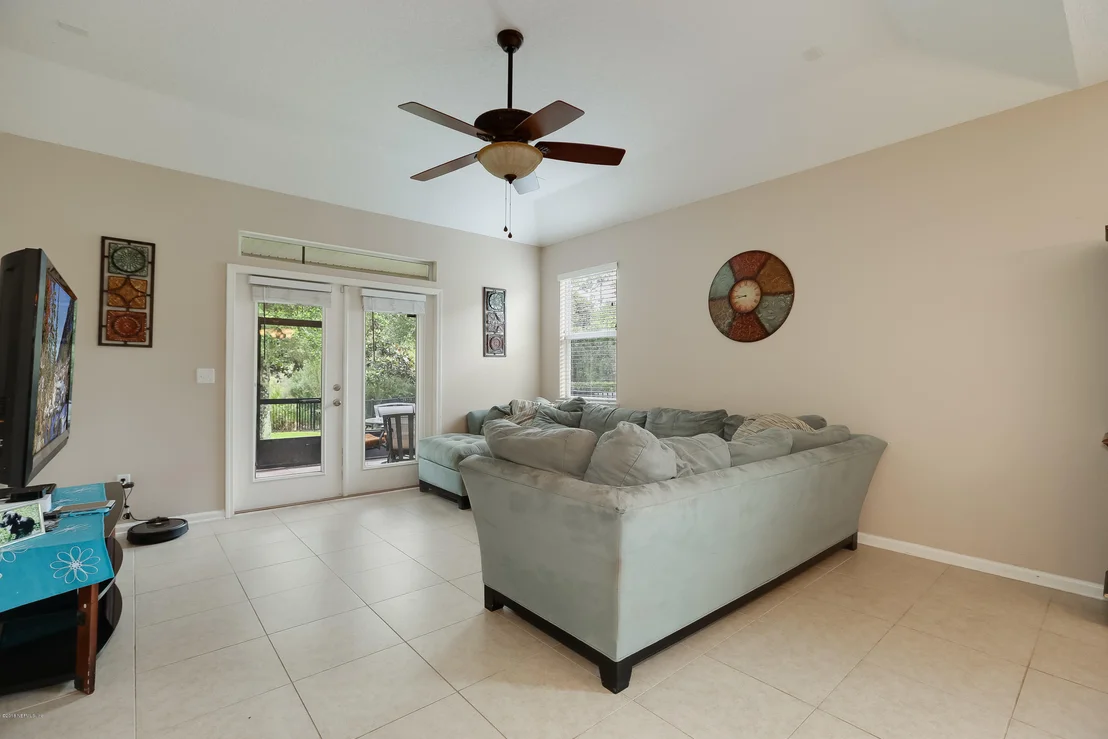 Photo of 112 CAPTIVA Drive