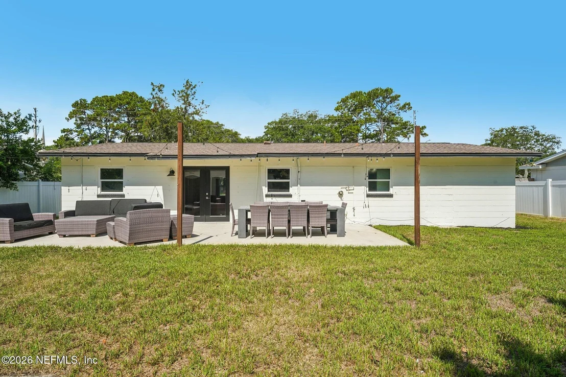 Photo of 317 PENMAN Road