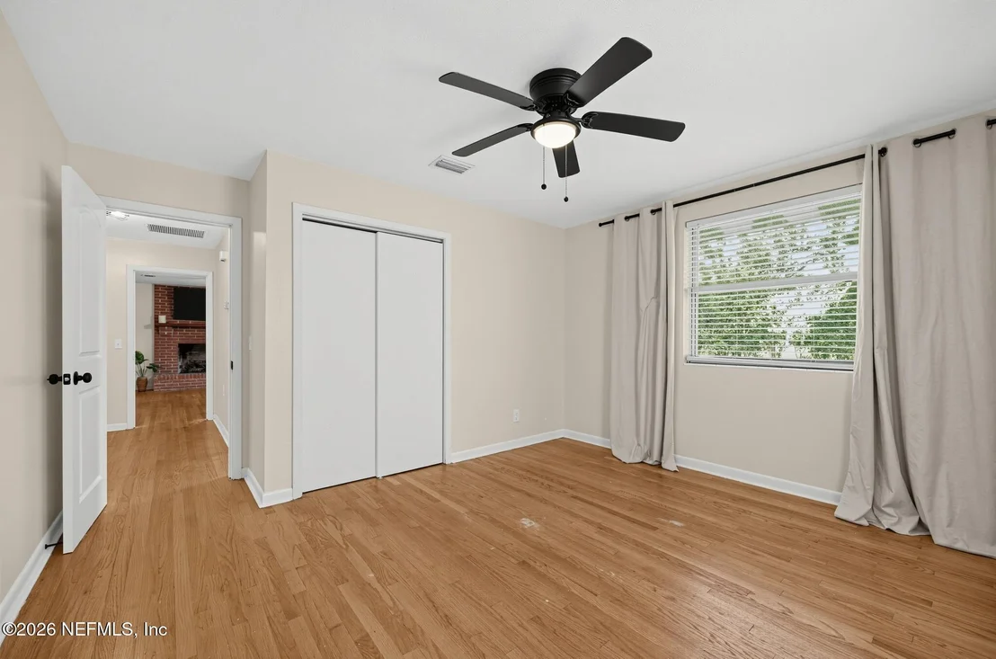 Photo of 450370 STATE ROAD 200