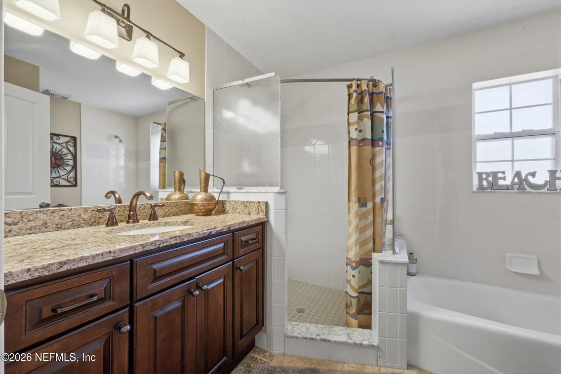 Photo of 225 PIZARRO Road