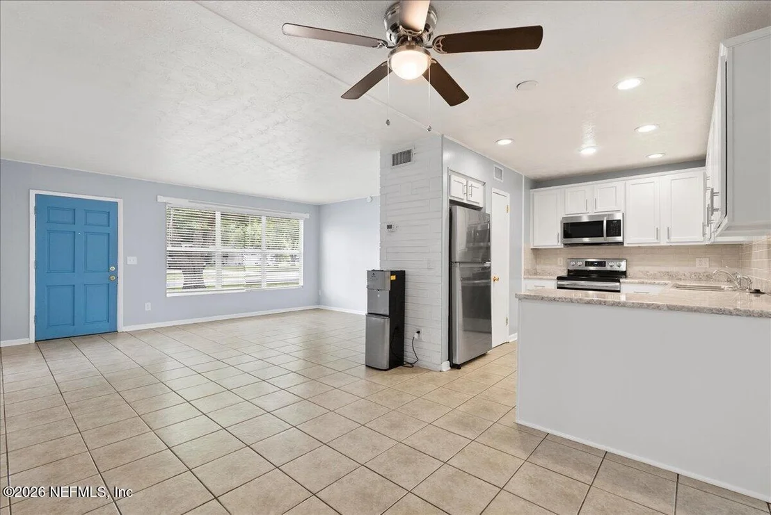 Photo of 11634 MARINA Drive