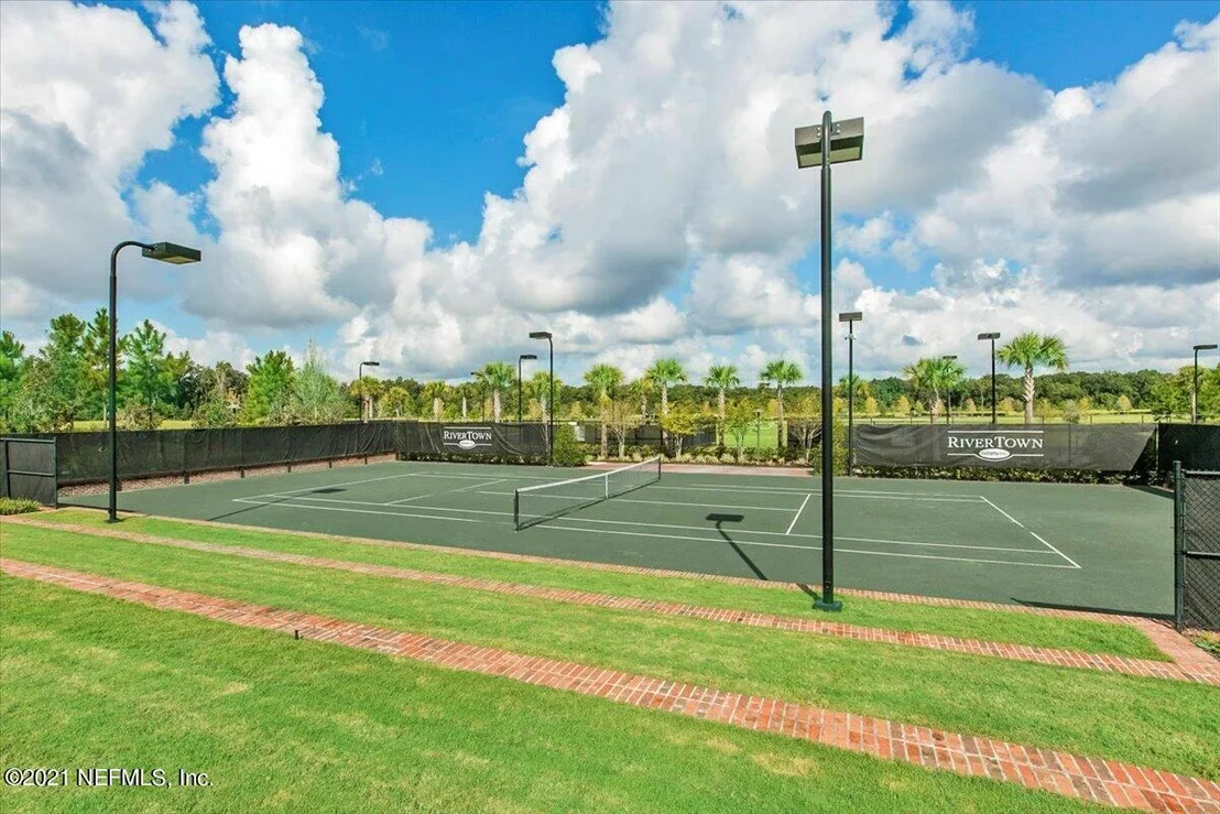 Photo of 105 OAK SHADOW Place