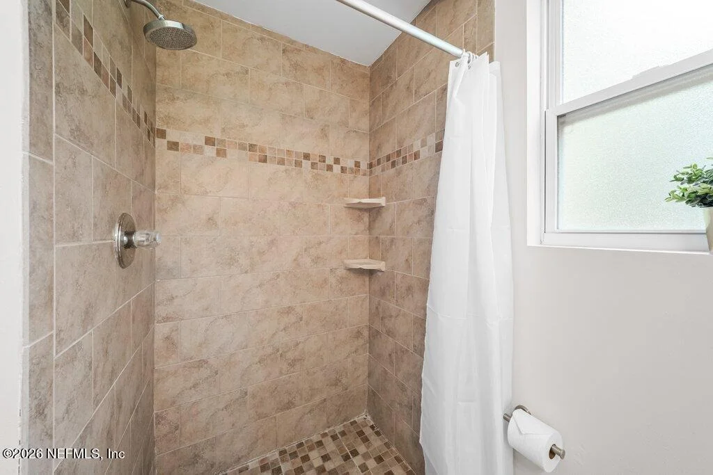 Photo of 6424 COLGATE Road
