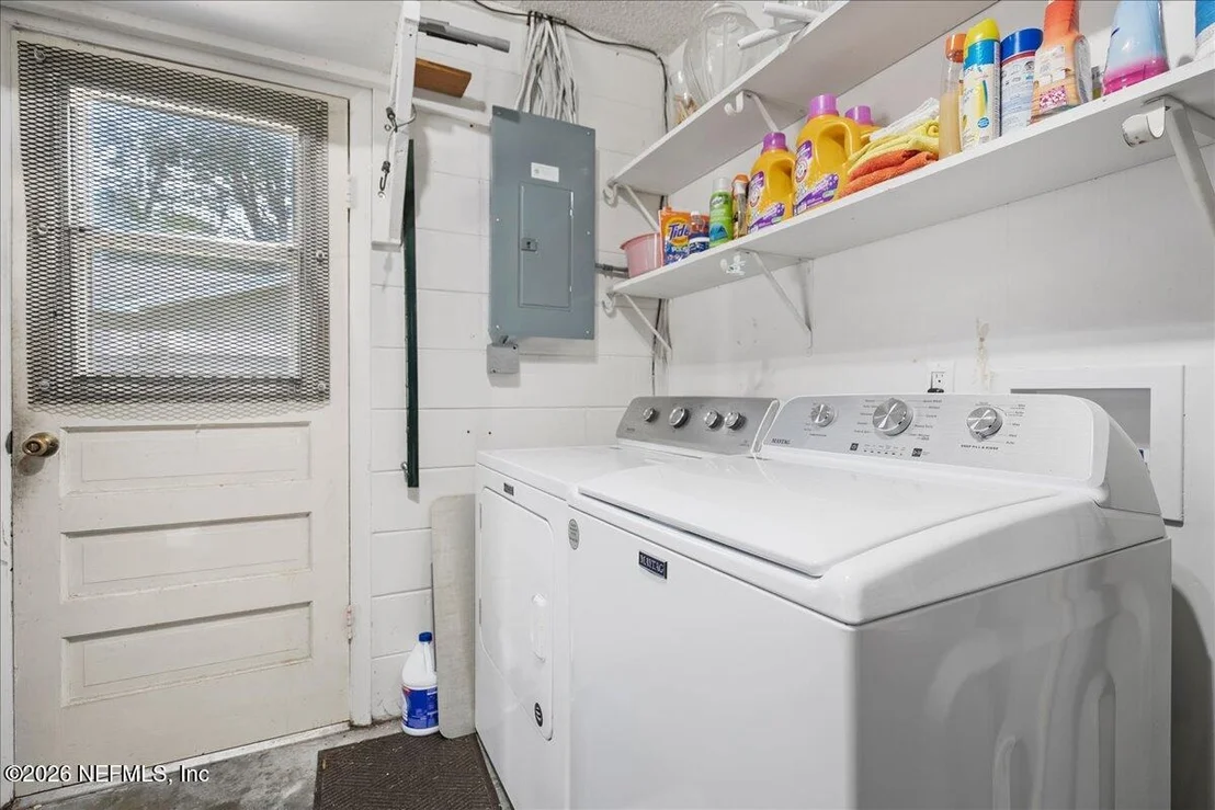 Photo of 155 HAWTHORNE Road