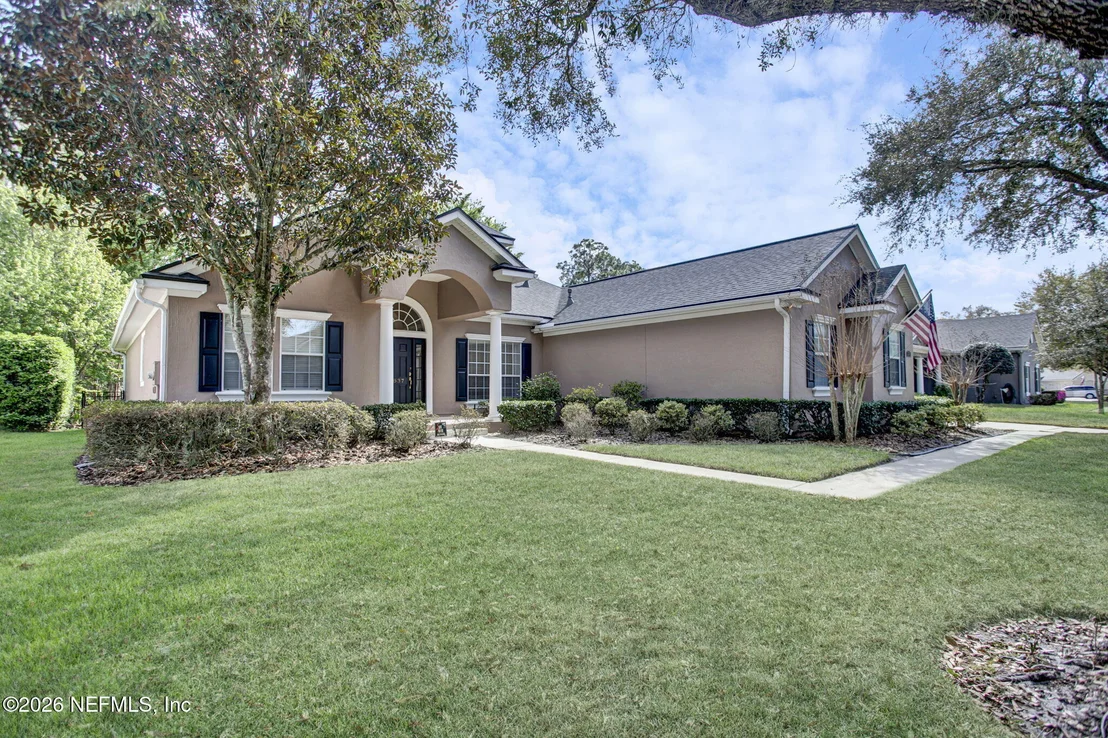 Photo of 1837 FOREST GLEN Way