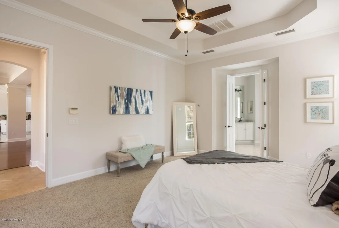 Photo of 147 LA MESA Drive