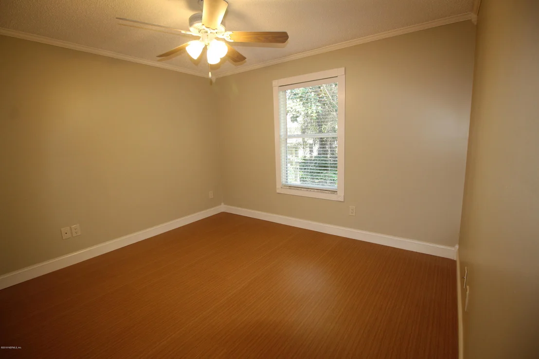 Photo of 237 WISTERIA Road