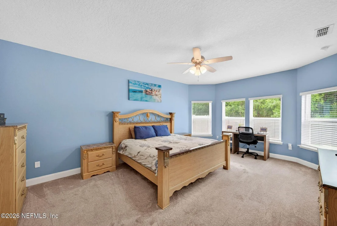 Photo of 604 WILLOW LAKE Drive