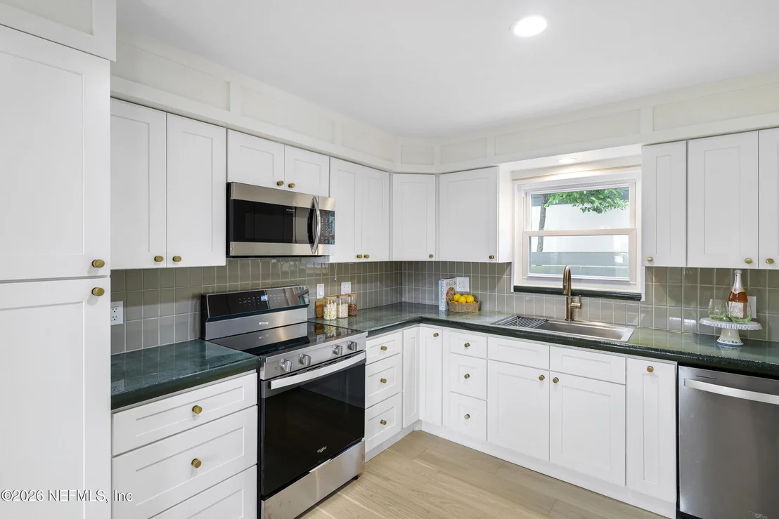 Photo of 278 1ST Street