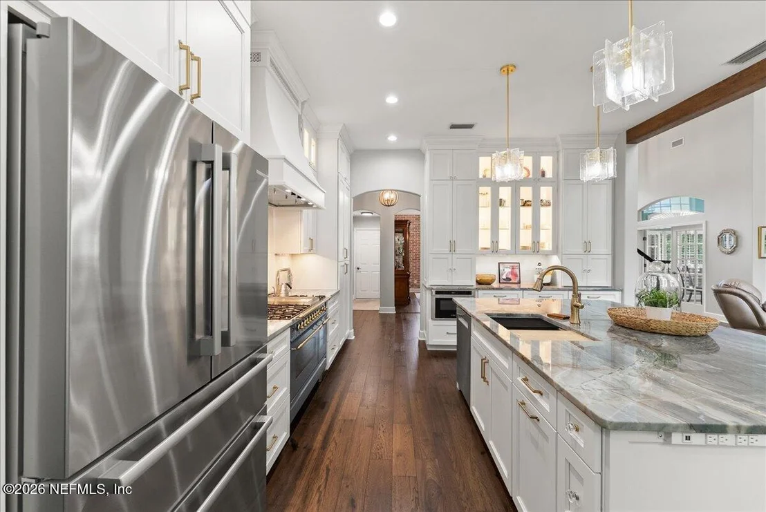 Photo of 2566 FERNTREE Lane