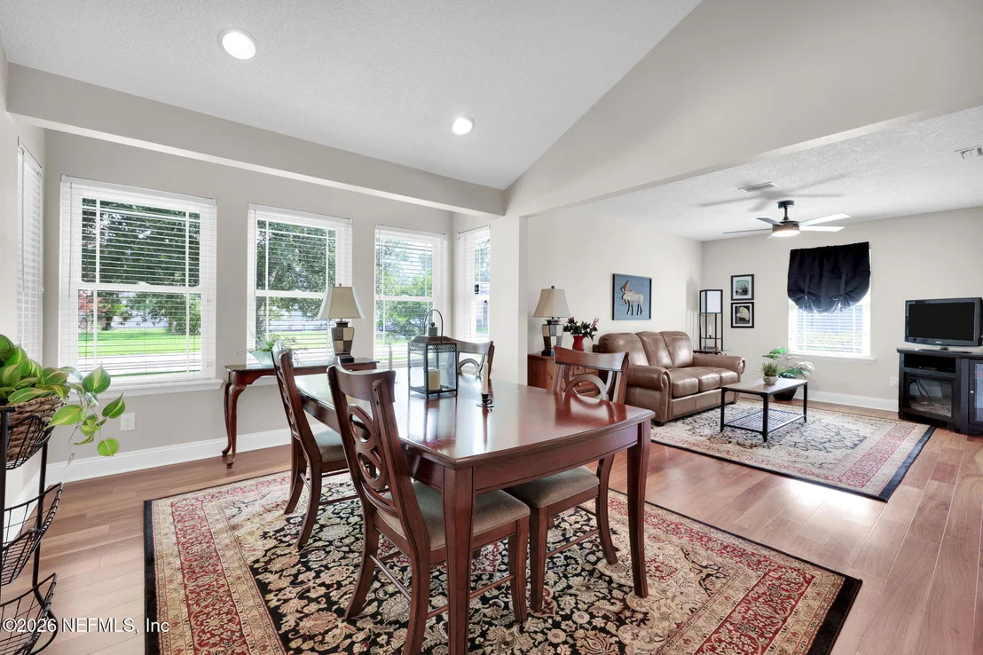 Photo of 10164 BEAR VALLEY Road