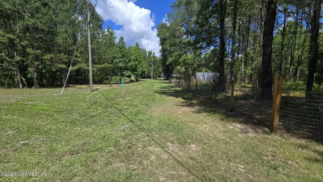 Photo of 3923 SKIPPER Road