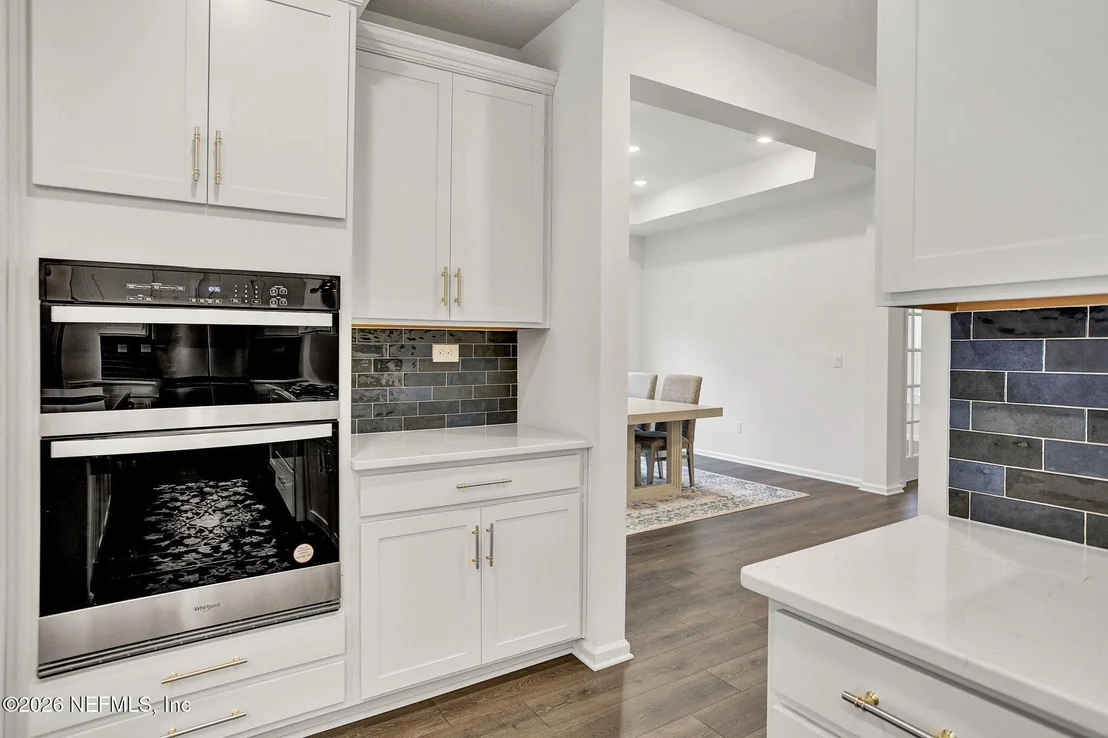 Photo of 25 SILVER LILY Way