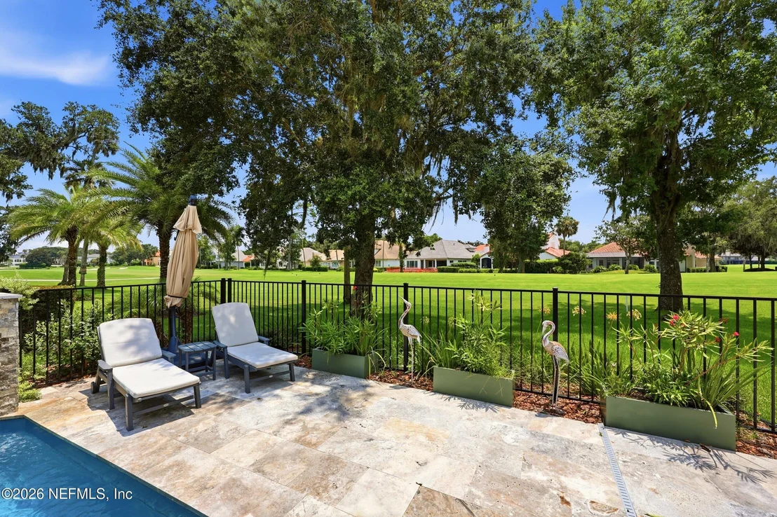 Photo of 240 LAUREL Lane