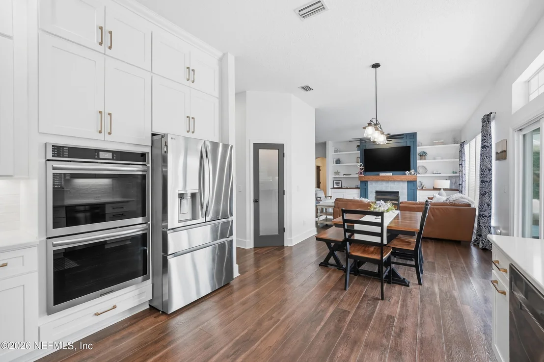 Photo of 1155 EAGLE POINT Drive