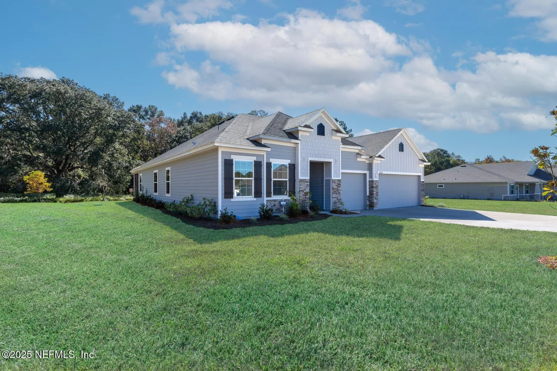 Photo of 56310 CREEKSIDE Way