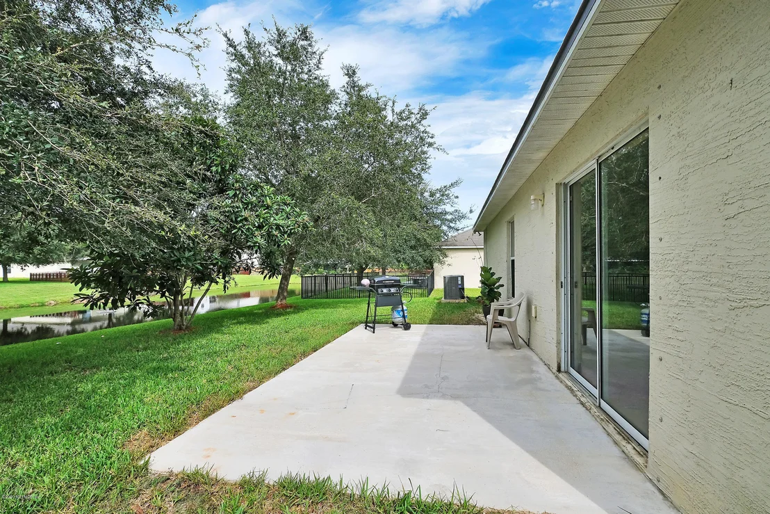 Photo of 196 KING ARTHUR Court