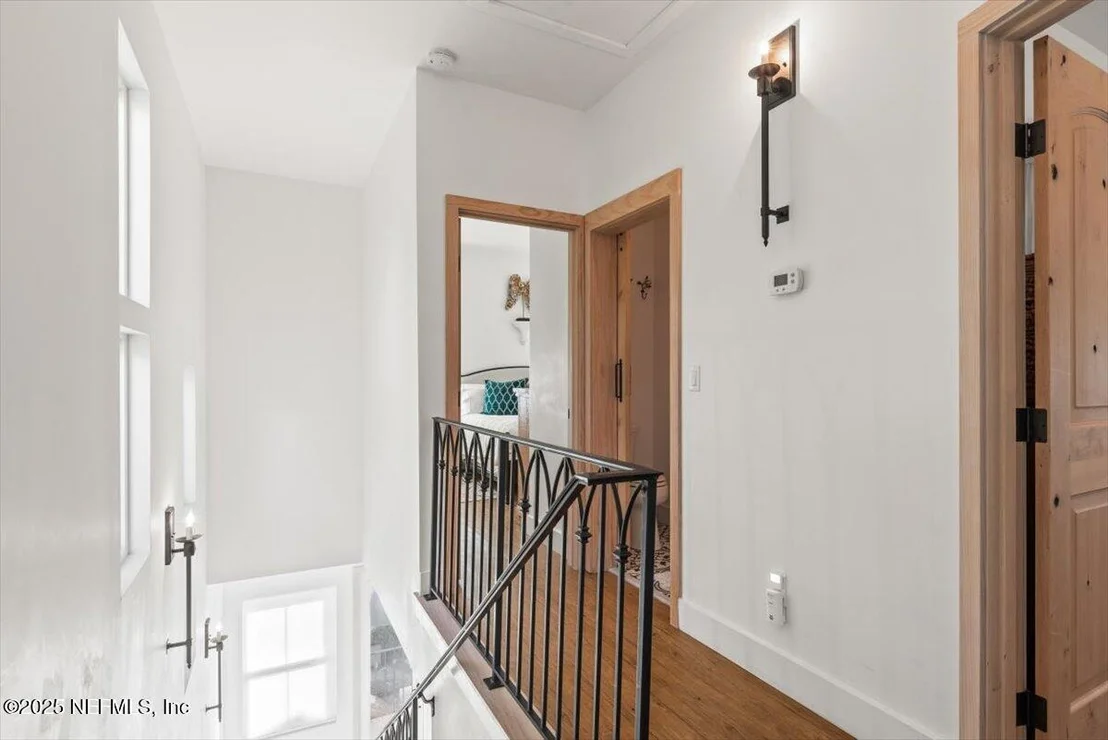 Photo of 91 ONEIDA Street