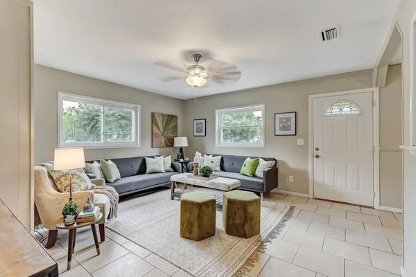 Photo of 144 LIGHTHOUSE Road W