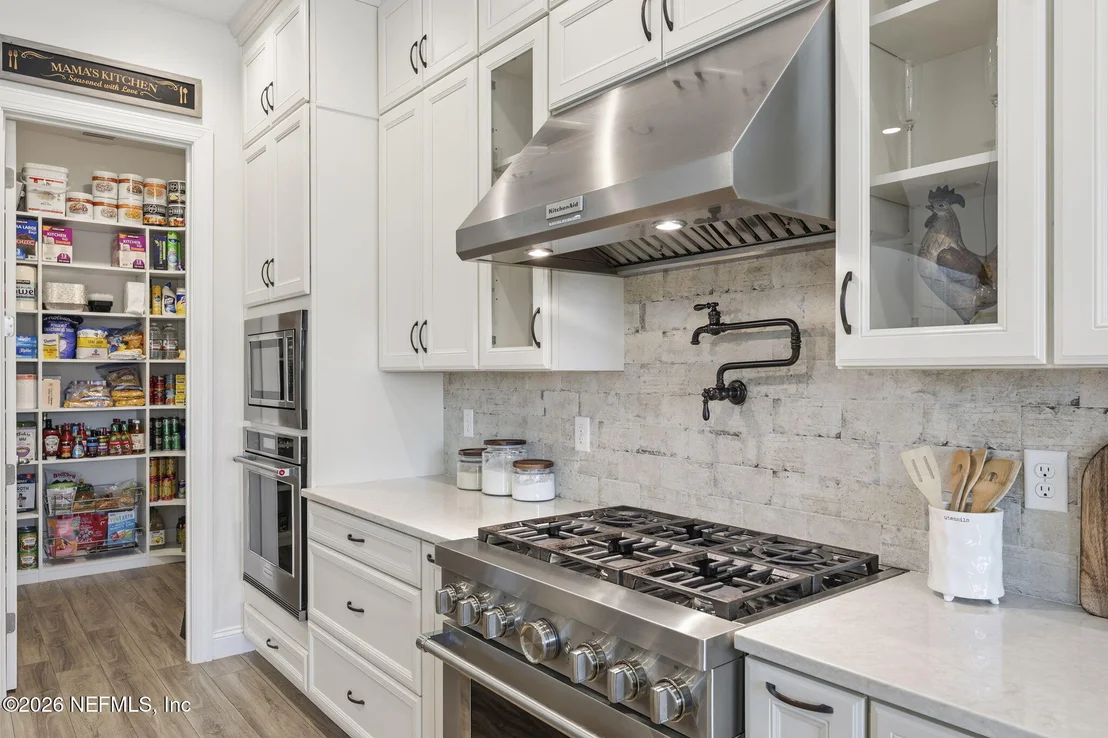 Photo of 105 AWLLEAF Court