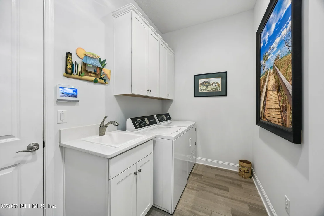 Photo of 264 TOPSIDE Drive